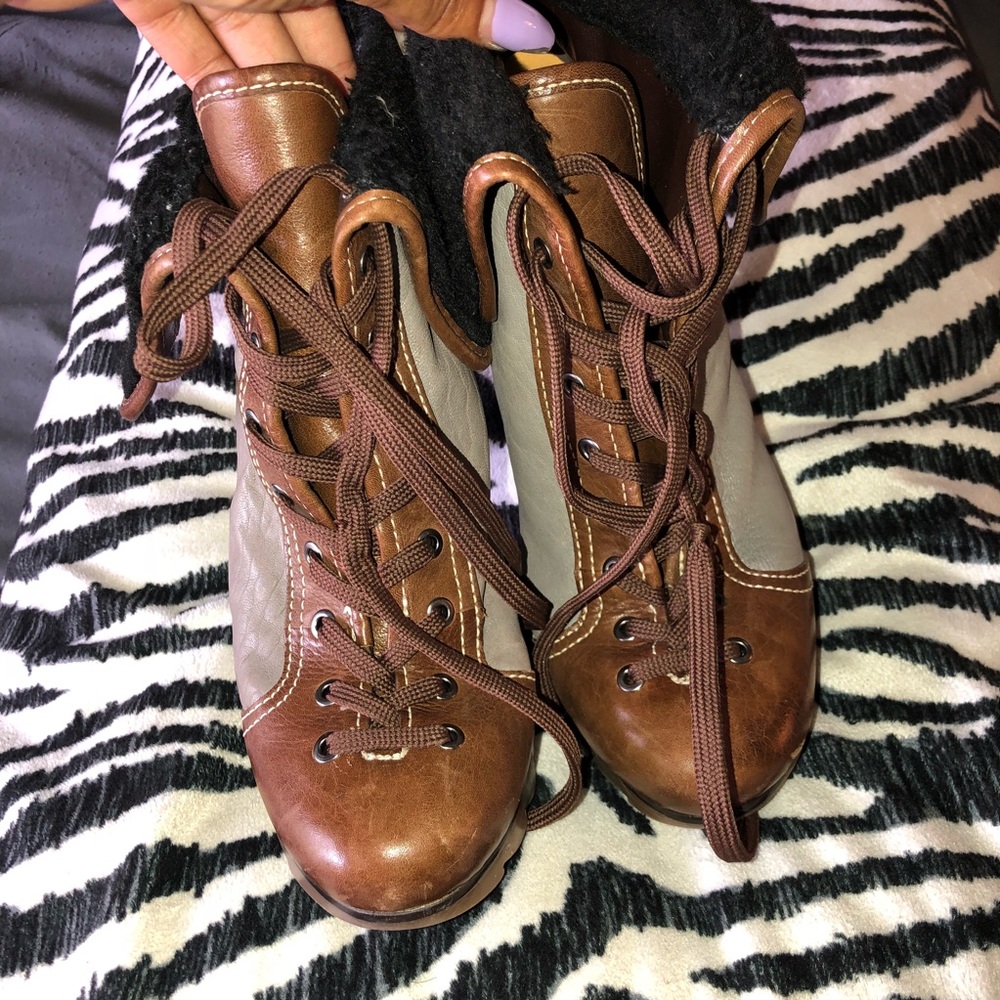 BCBG Booties 🍁 - Picture 2 of 6